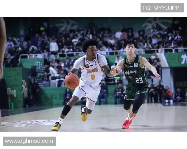 CBA最新消息!上海外援全部确定,山西签约布朗,爱德华兹抵达