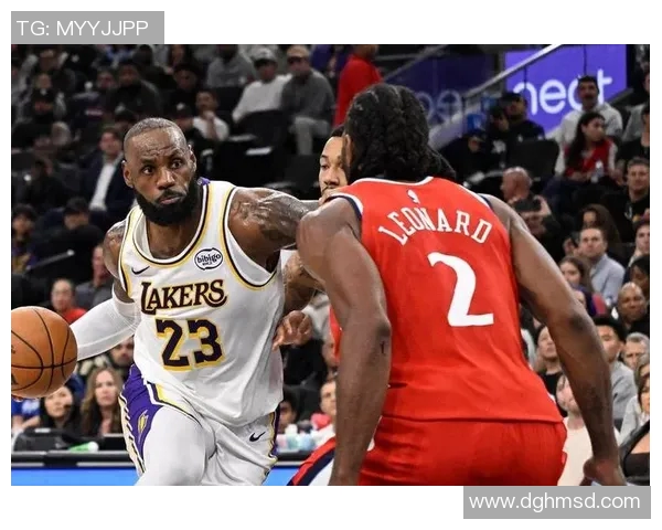 一夜之间，NBA迎伤病潮！湖人要变阵，多人交易保护，掘金又伤了